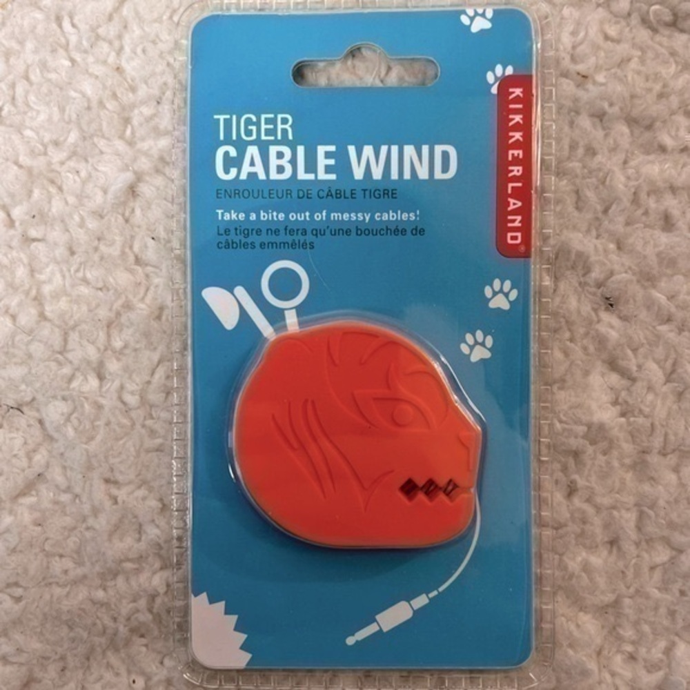 ☀️2/$14☀️Kikkerland "Tiger" Electronics Cable Wind Cable Storage